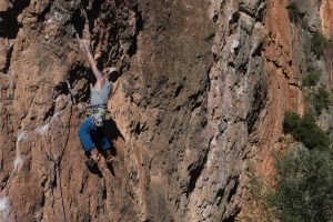 Dan warming up on Animalversion 6a, Chulilla